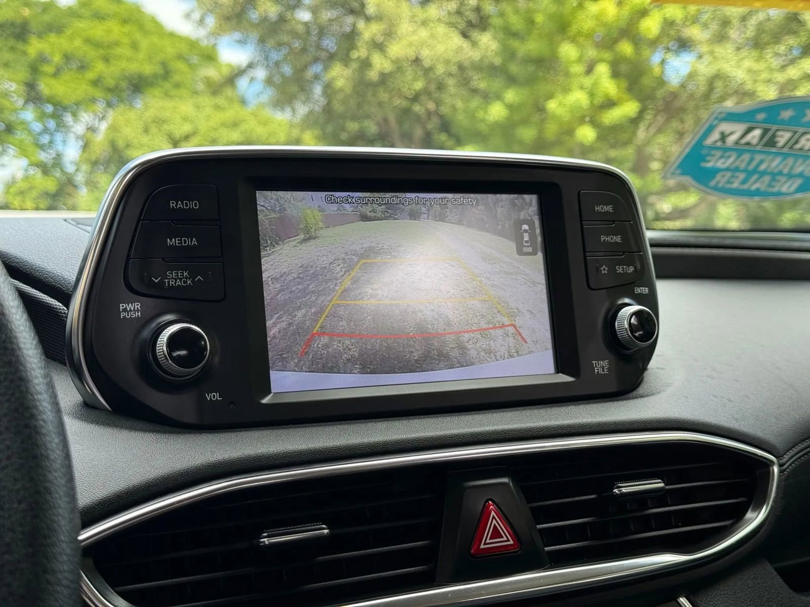 Used 2019 Hyundai Santa Fe SE image 21