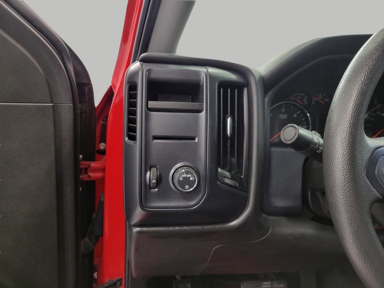 Used 2017 Chevrolet Silverado 1500 Custom w/ Custom Convenience Package AWD/4WD image 37