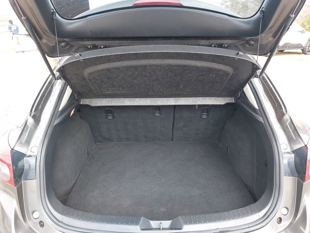 Used 2014 MAZDA MAZDA3 i Touring image 11