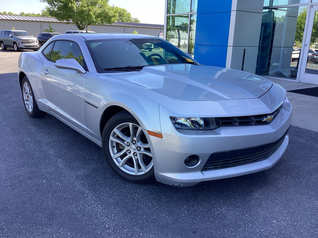 Used 2014 Chevrolet Camaro LT w/ Rear Vision Package RWD image 4