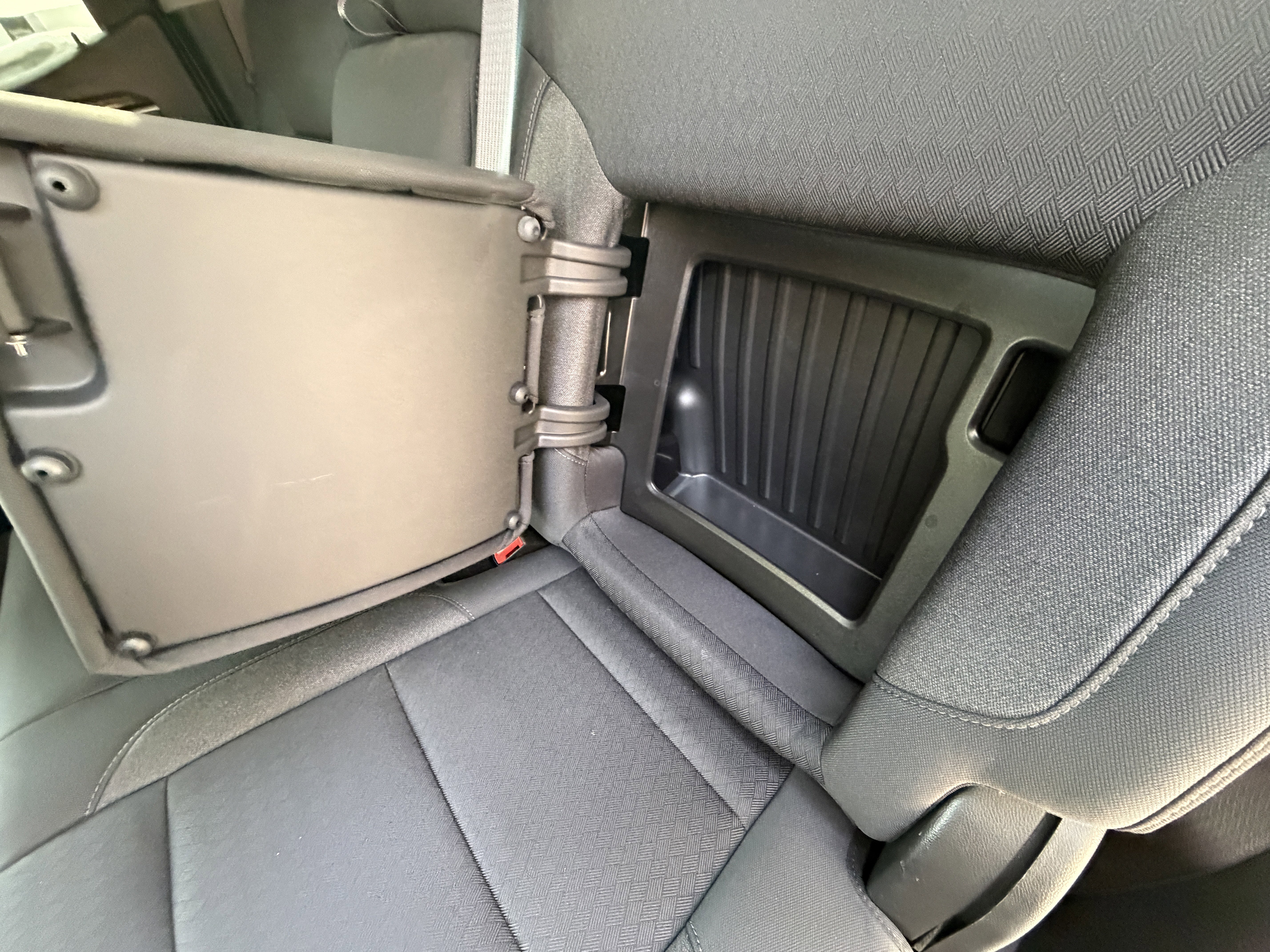 Used 2024 GMC Sierra 1500 Elevation image 18