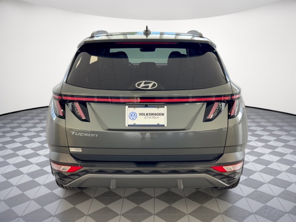 Used 2022 Hyundai Tucson Limited w/ Cargo Package FWD image 11
