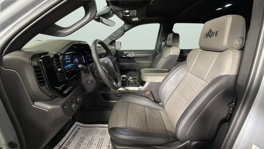 Used 2025 Chevrolet Silverado 1500 ZR2 w/ ZR2 Bison Edition image 17