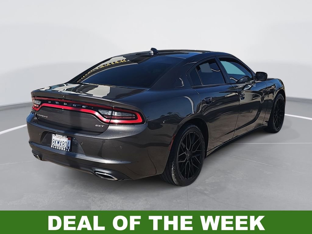 Used 2018 Dodge Charger SXT Plus image 3