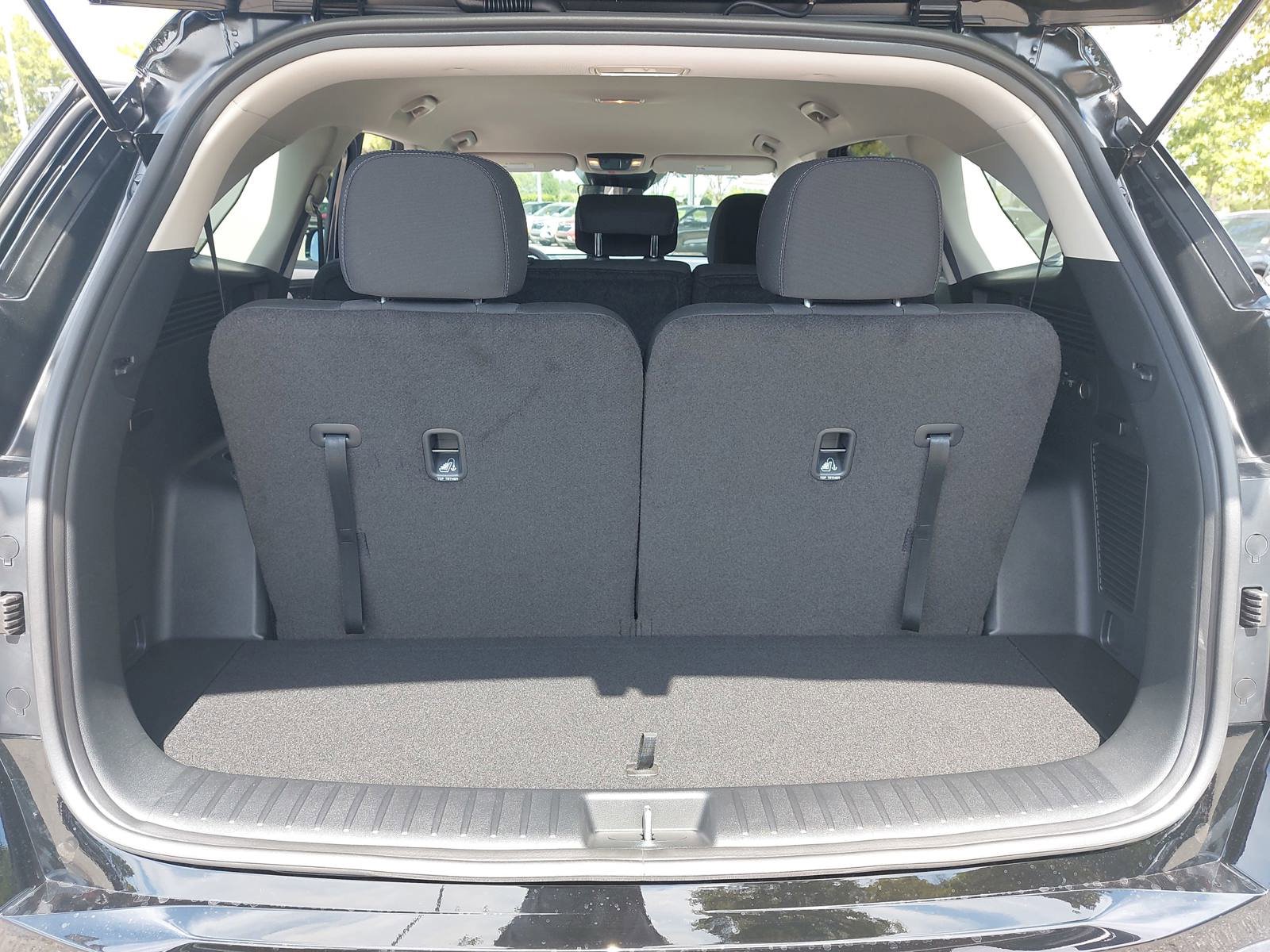 New 2026 Kia Sorento LX FWD image 13