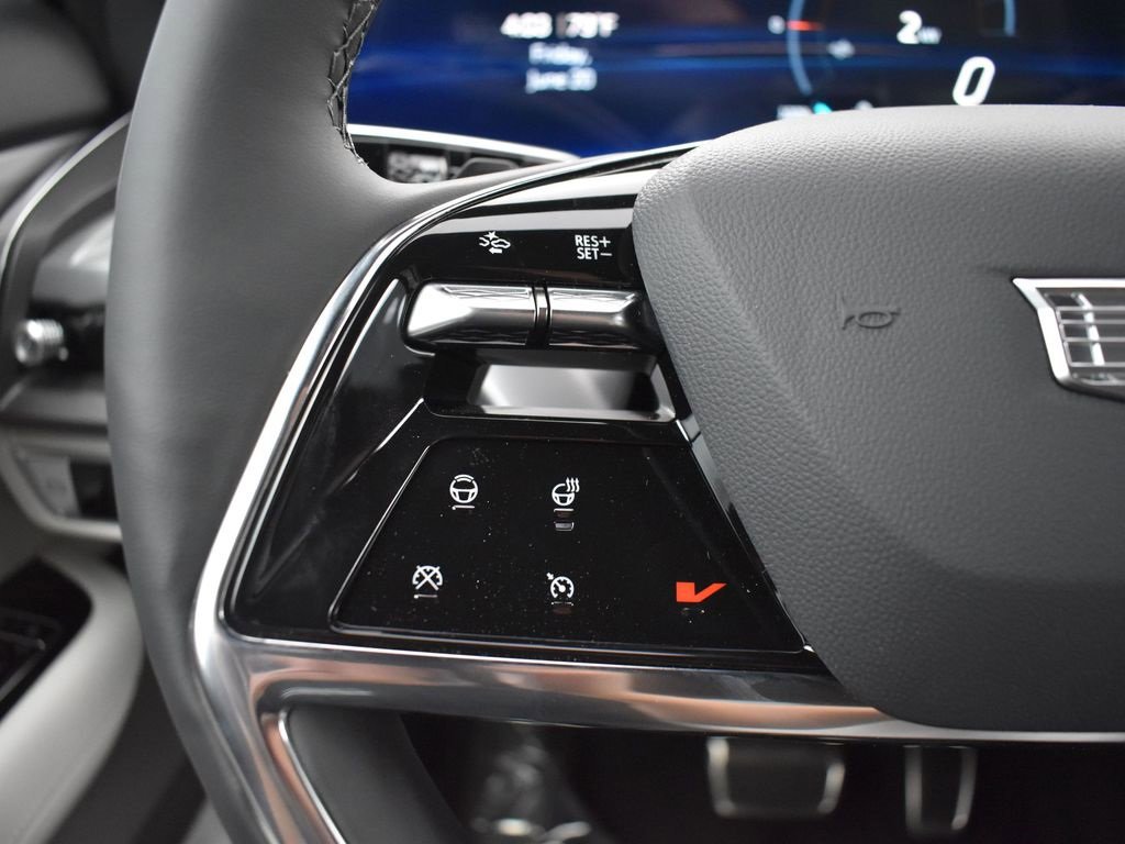 New 2026 Cadillac Vistiq Luxury w/ LPO, Floor Liner Package image 16