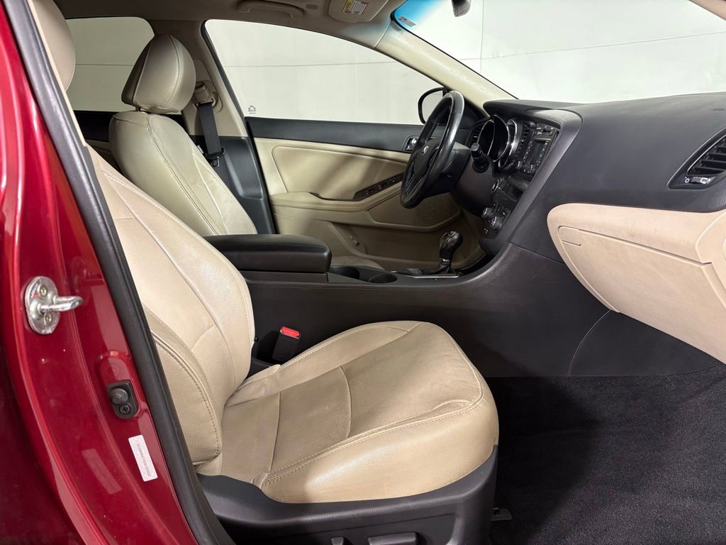 Used 2013 Kia Optima EX w/ Premium Pkg image 13