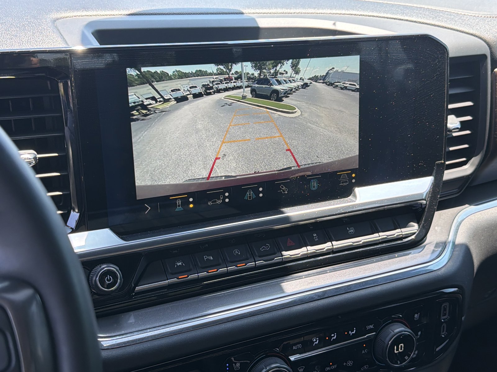 Used 2023 Chevrolet Silverado 1500 High Country AWD/4WD image 25