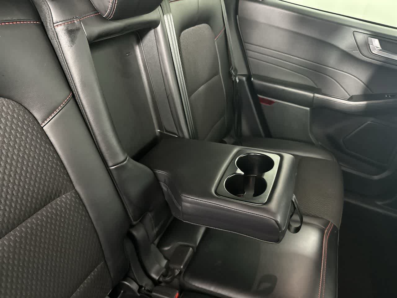 Used 2025 Ford Escape ST-Line FWD image 23