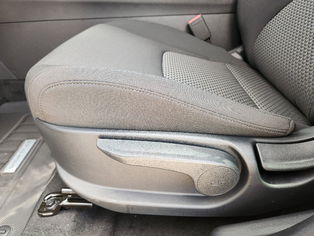 New 2026 Kia Sportage LX image 17