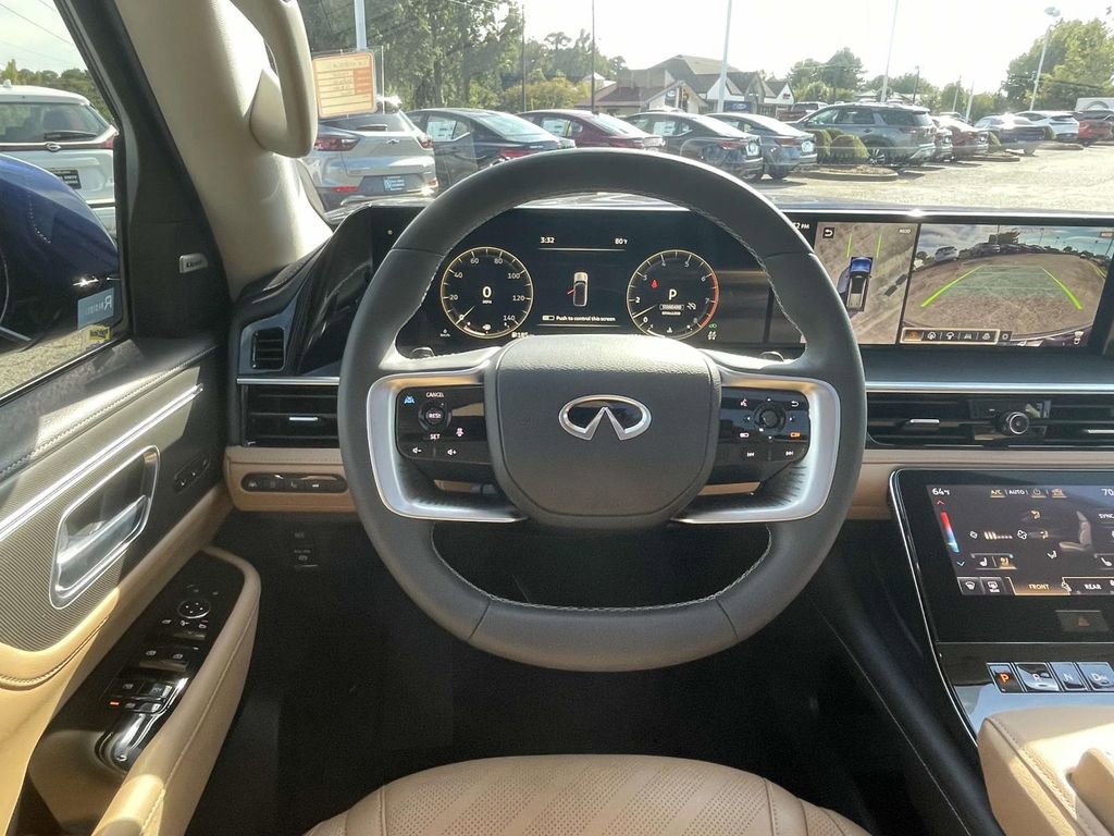Used 2025 INFINITI QX80 Luxe image 13