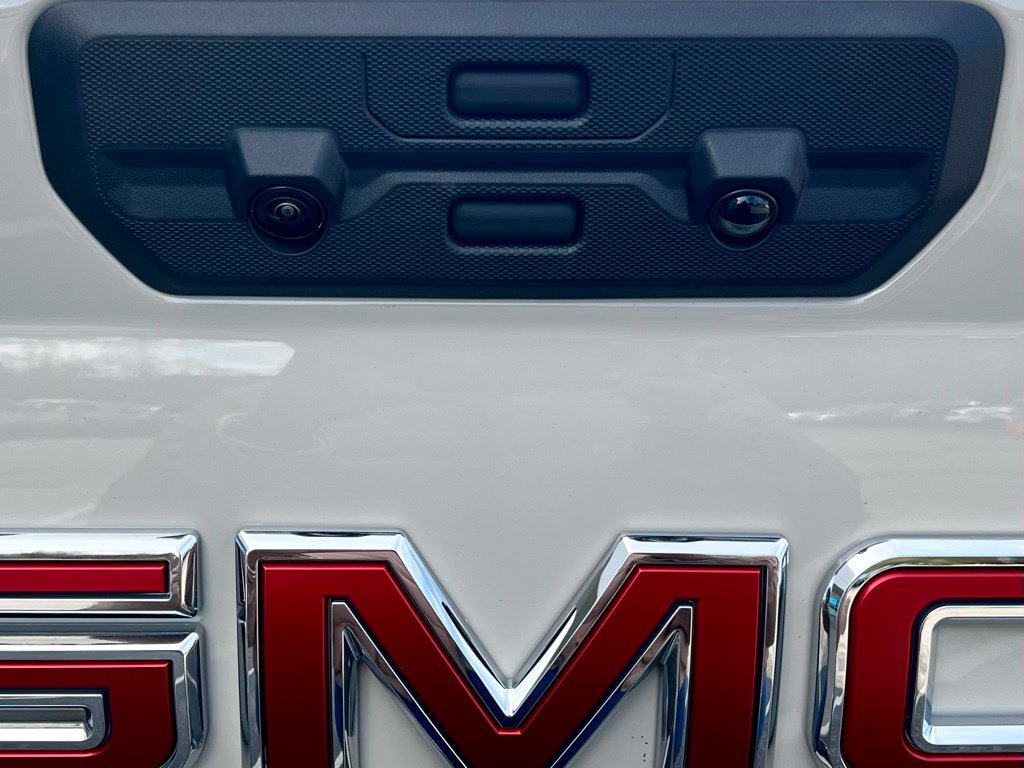 New 2026 GMC Sierra 1500 AT4 w/ AT4 Premium Package AWD/4WD image 6