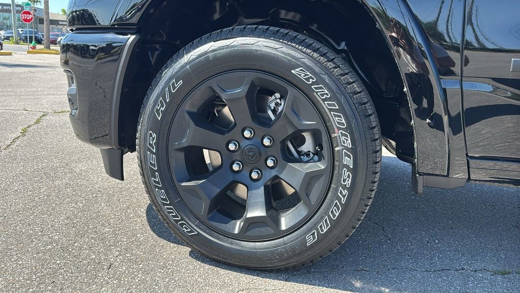 New 2026 RAM 1500 2WD Crew Cab image 12