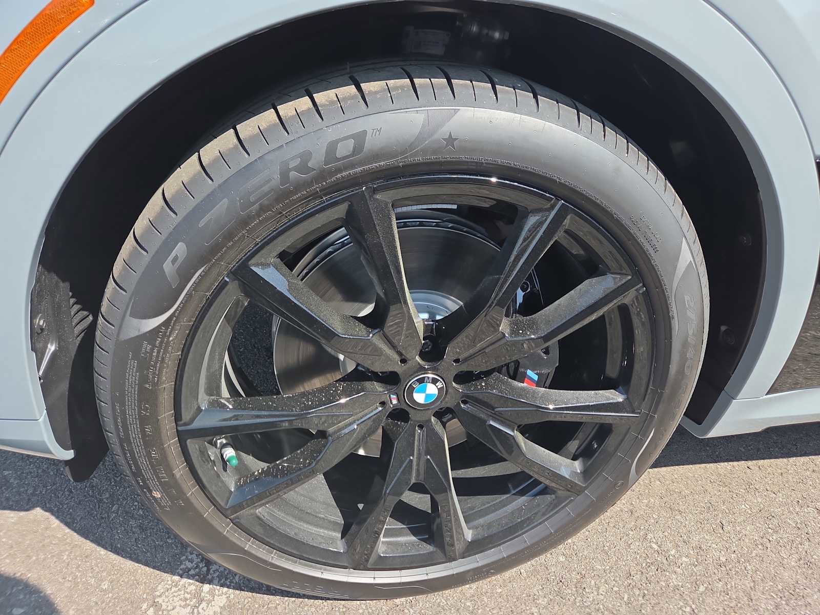 New 2026 BMW X7 xDrive40i w/ Executive Package image 8