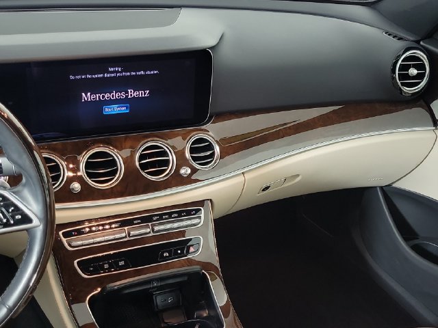 Used 2023 Mercedes-Benz E 350 4MATIC Sedan image 13