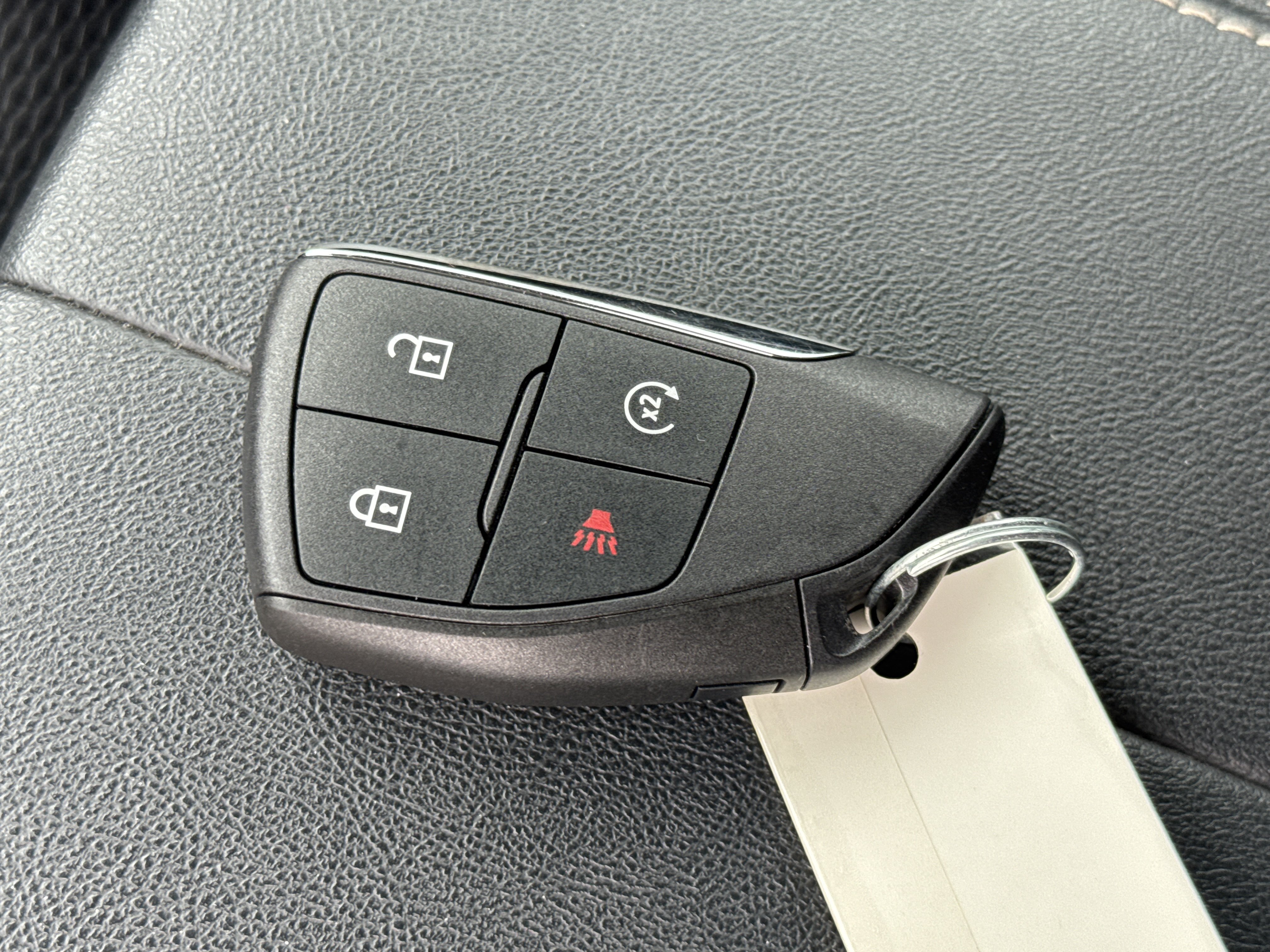 Used 2025 GMC Terrain Elevation w/ Black Edition AWD/4WD image 28