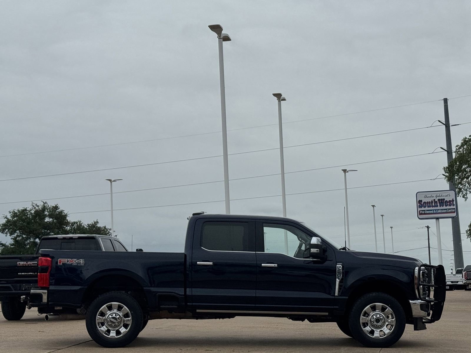 Certified 2024 Ford F250 Lariat w/ Lariat Ultimate Package AWD/4WD image 3