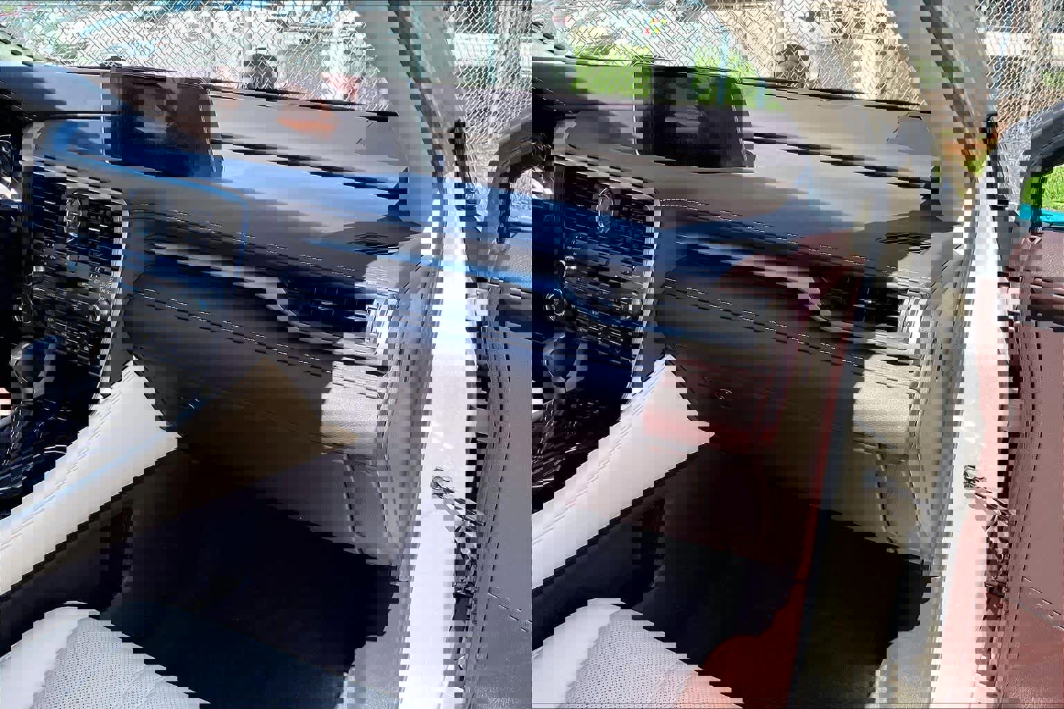 Used 2019 Lexus RX 350 FWD w/ Luxury Package image 16