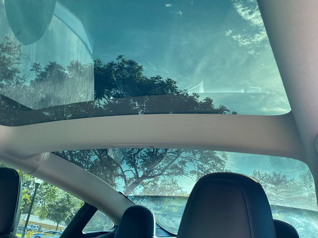 Used 2021 Tesla Model 3 Standard Range Plus RWD image 18