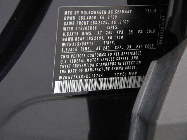 Used 2017 Volkswagen Tiguan S image 22