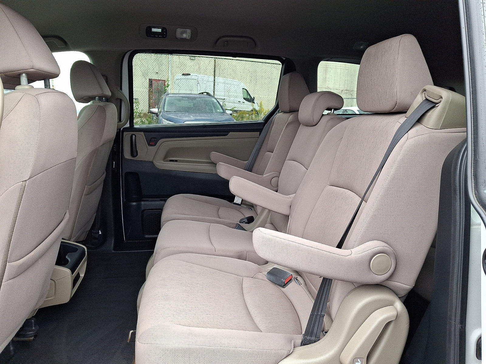 Used 2024 Honda Odyssey EX image 11