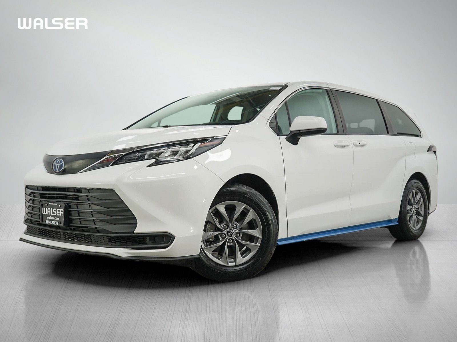 Used 2021 Toyota Sienna LE