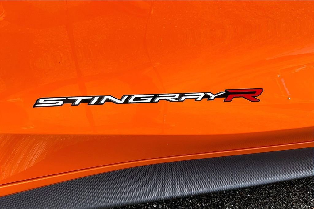 Used 2023 Chevrolet Corvette Stingray Premium Conv w/ Z51 Performance Package RWD image 7
