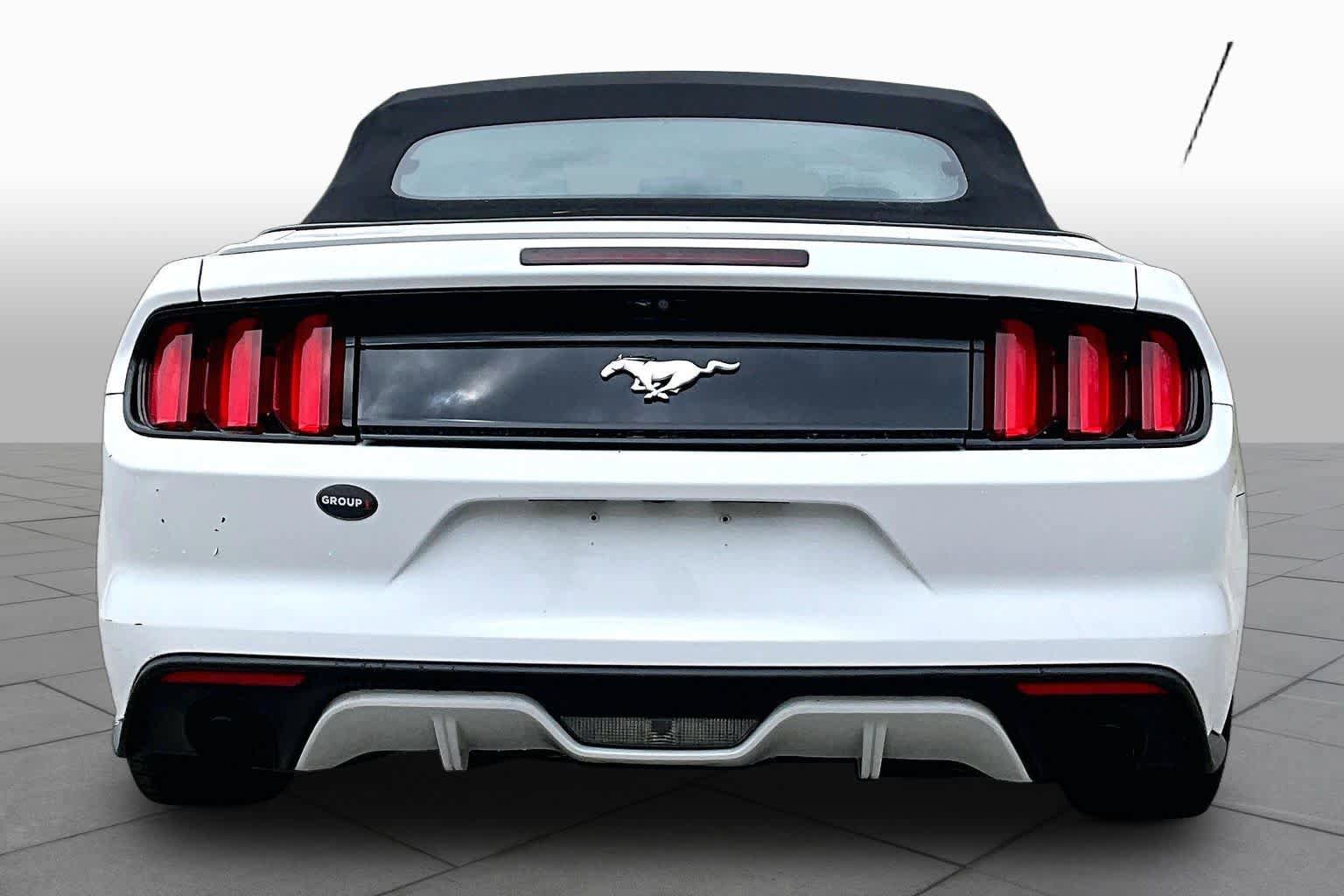 Used 2016 Ford Mustang Premium RWD image 5
