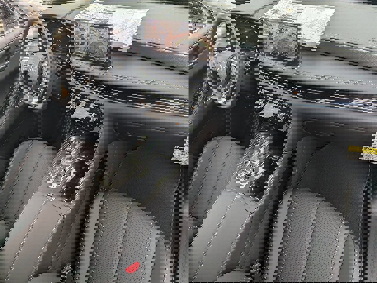 New 2026 INFINITI QX60 Luxe w/ Family Package image 30