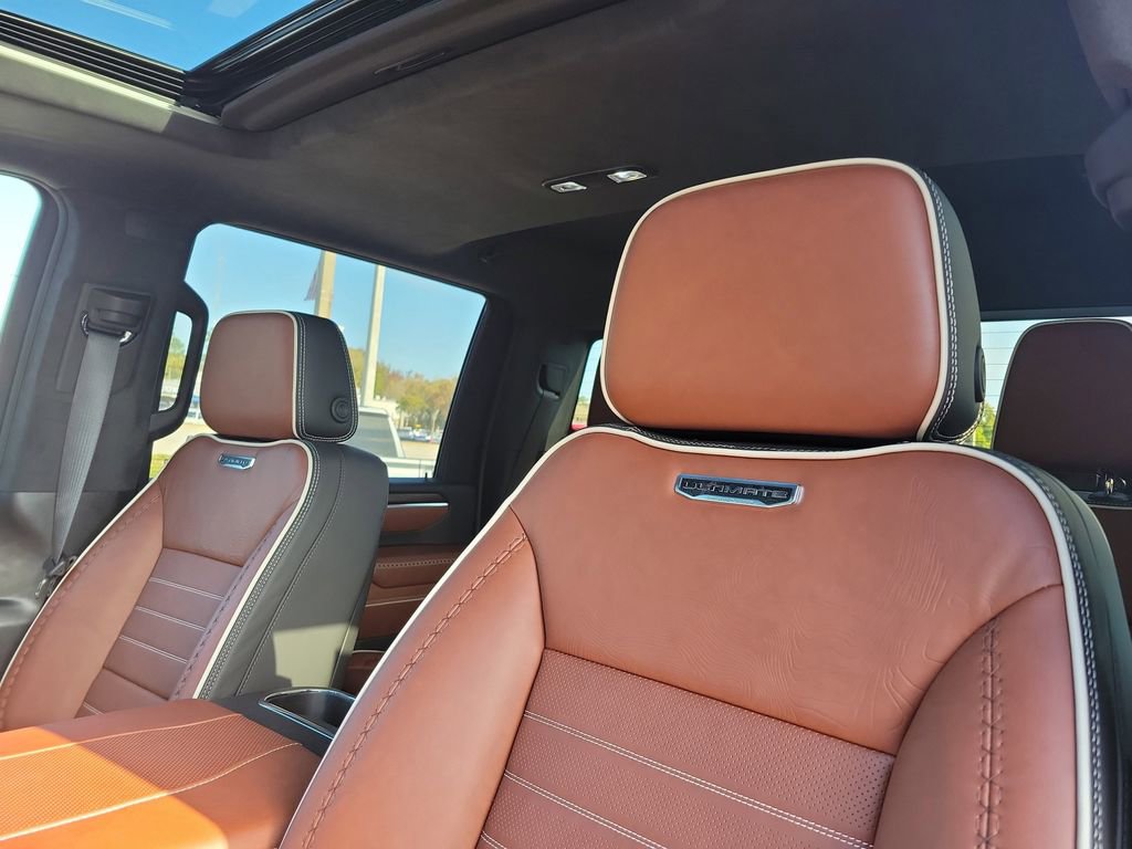 New 2025 GMC Sierra 3500 Denali Ultimate image 24