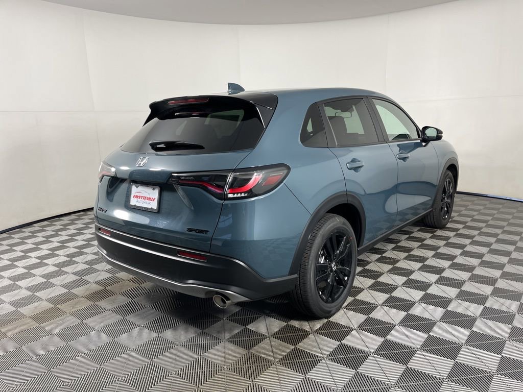 New 2026 Honda HR-V Sport image 5