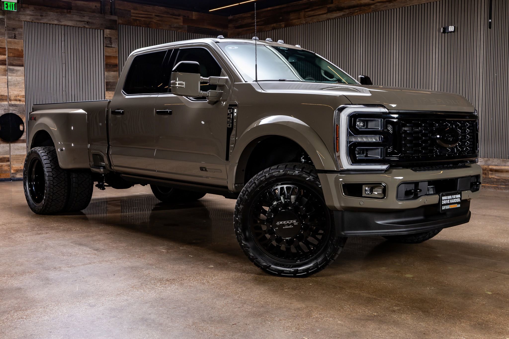 Used 2026 Ford F450 Platinum w/ Platinum Plus Package