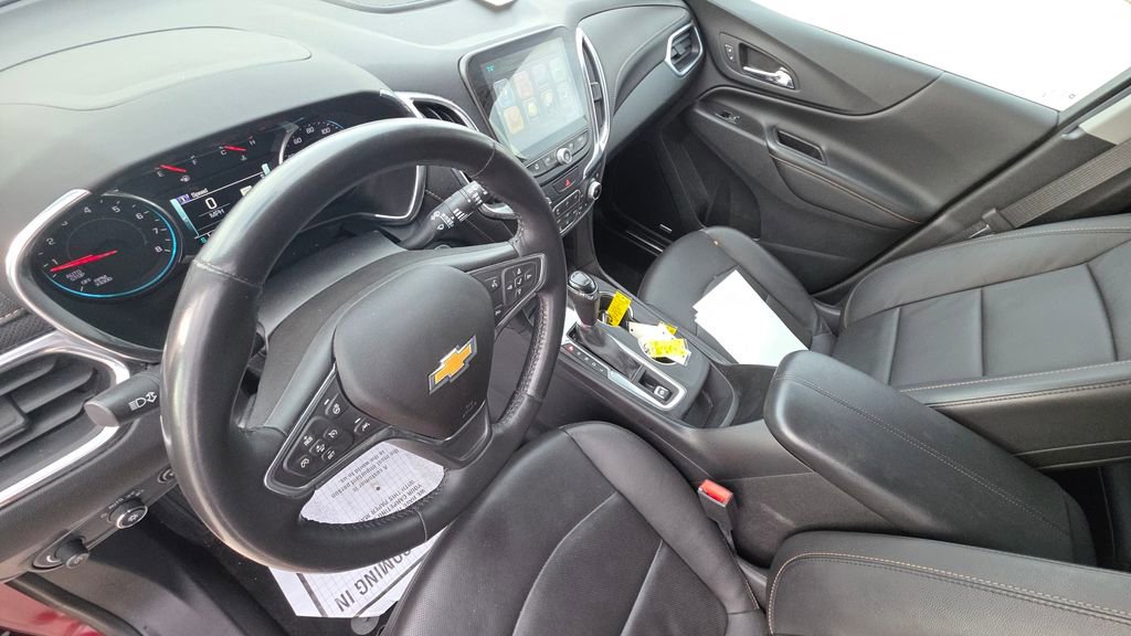 Used 2018 Chevrolet Equinox Premier image 12