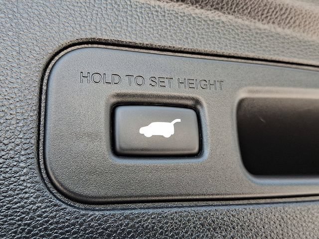Certified 2025 Acura MDX w/ Advance Package AWD/4WD image 34
