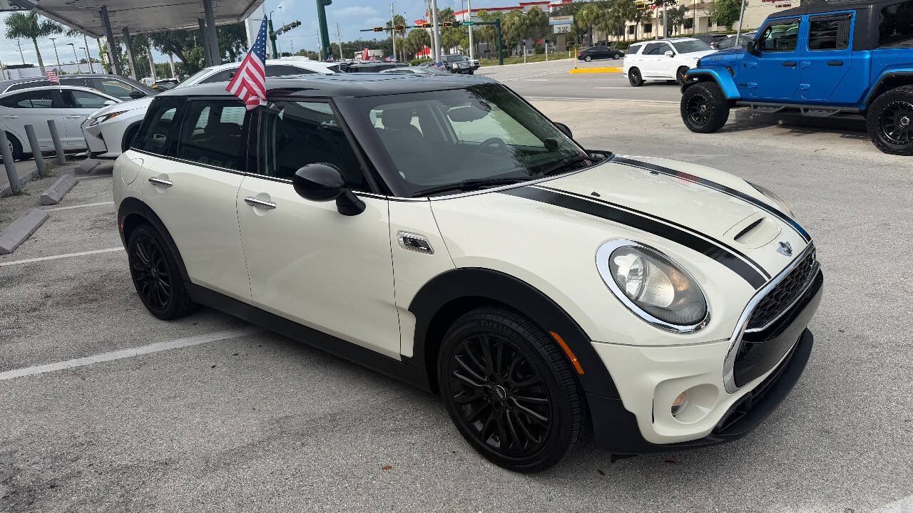 Used 2017 MINI Cooper Clubman S FWD image 3