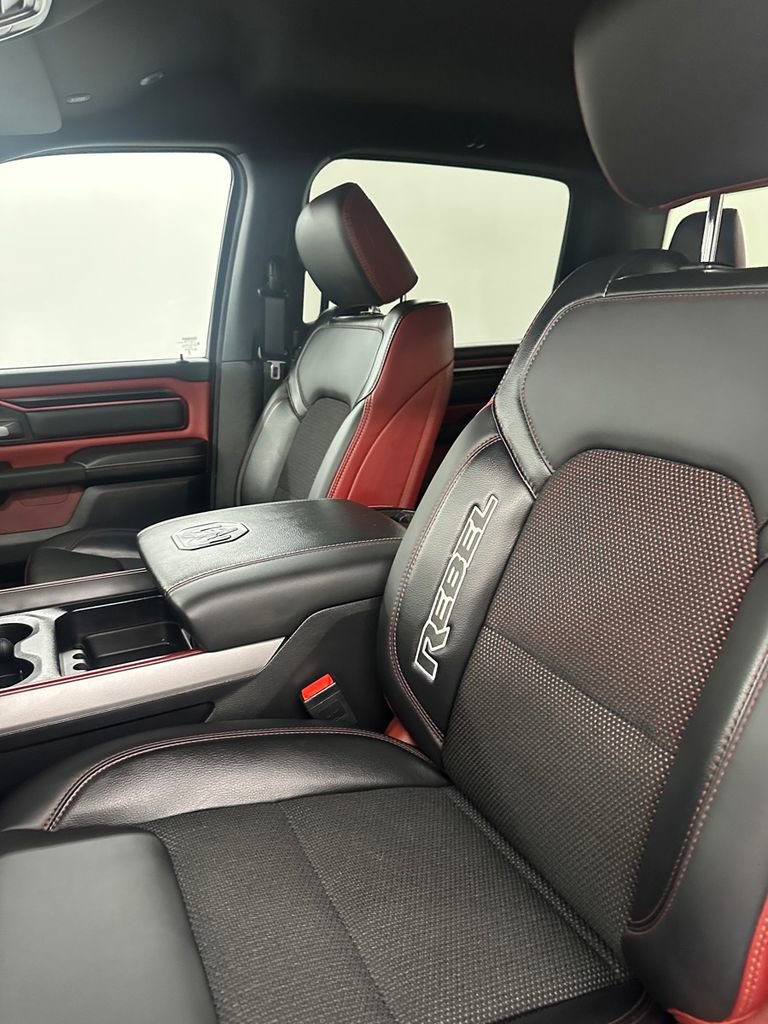 Used 2025 RAM 1500 Rebel image 13