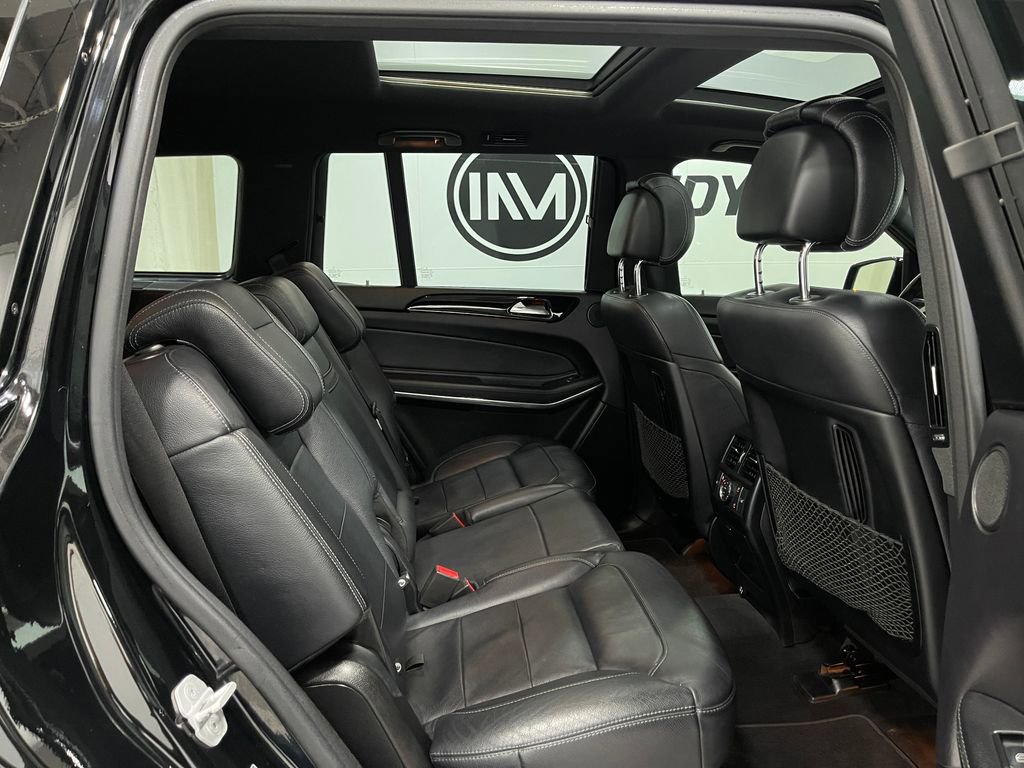 Used 2017 Mercedes-Benz GLS 550 4MATIC image 35