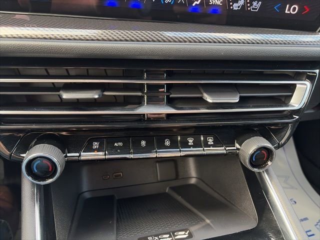 New 2026 Chevrolet Traverse High Country image 23