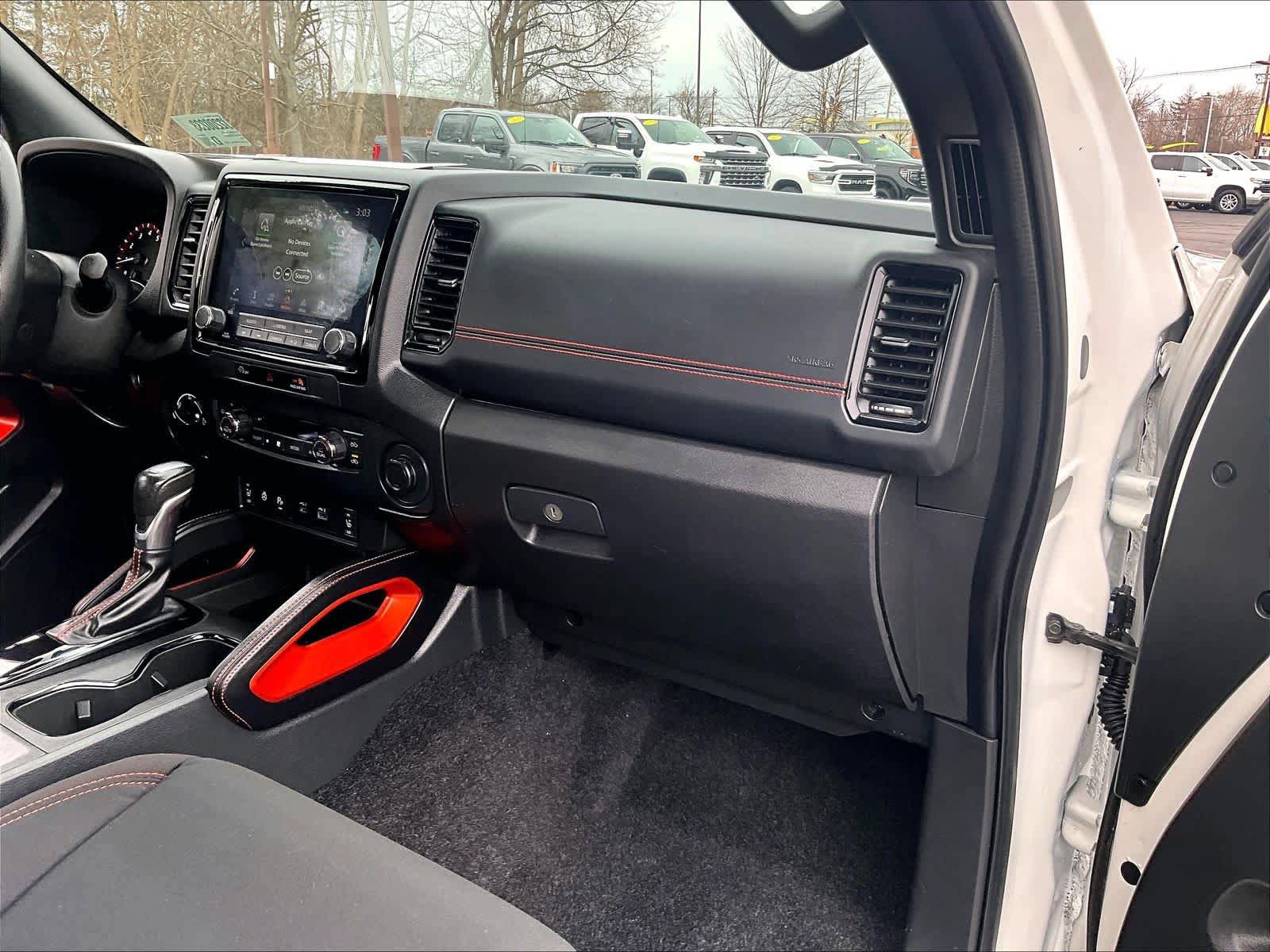 Used 2024 Nissan Frontier PRO-4X w/ Pro Convenience Package AWD/4WD image 13