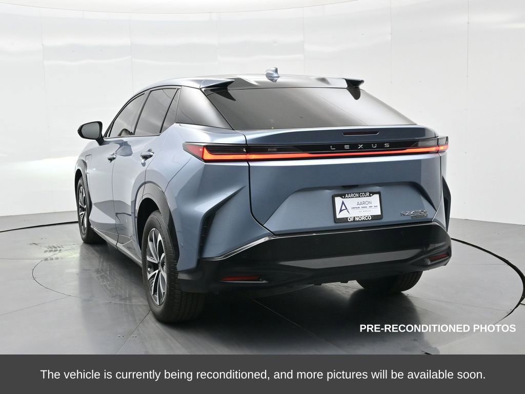 Used 2023 Lexus RZ 450e Premium image 8