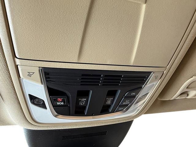 New 2026 Acura MDX SH-AWD image 16