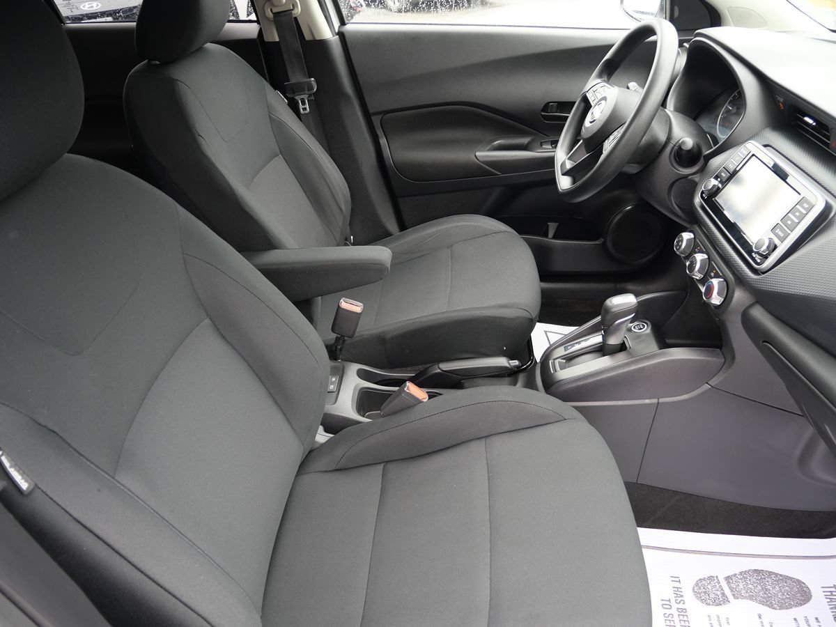 Used 2023 Nissan Kicks S FWD image 18
