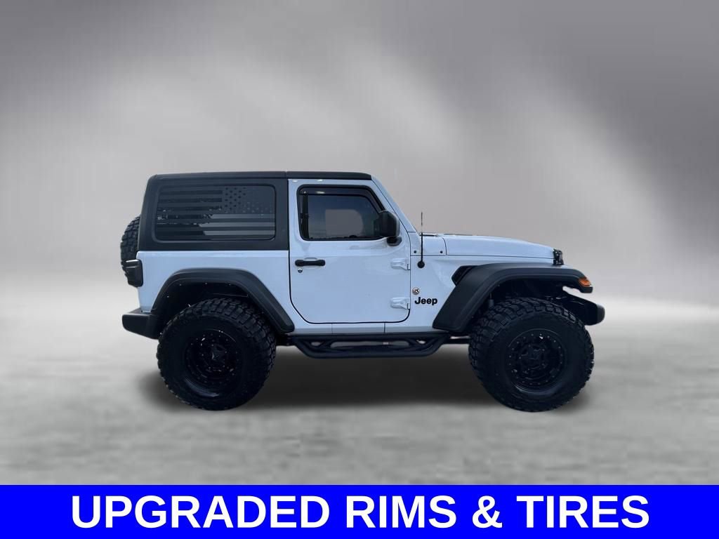 Used 2022 Jeep Wrangler Sport AWD/4WD image 3