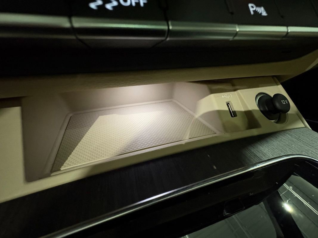 Used 2025 Audi Q5 2.0T Premium Plus w/ Premium Plus Package image 28