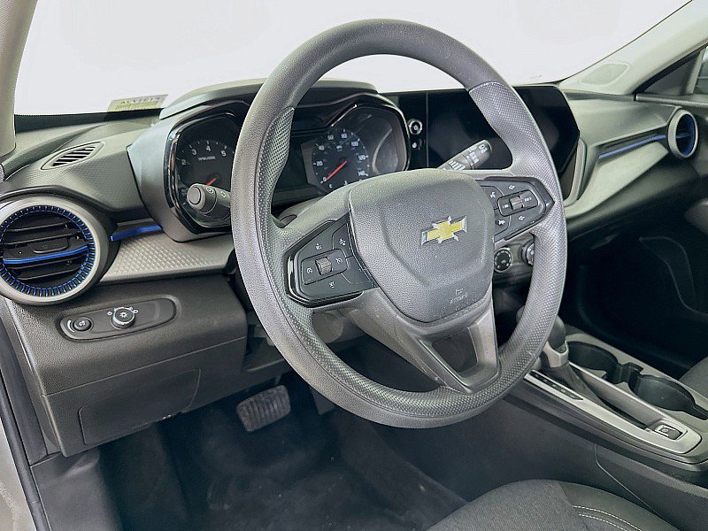 Used 2024 Chevrolet Trax LS FWD image 9