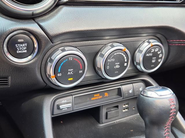 Used 2019 MAZDA MX-5 Miata RF Grand Touring RWD image 21