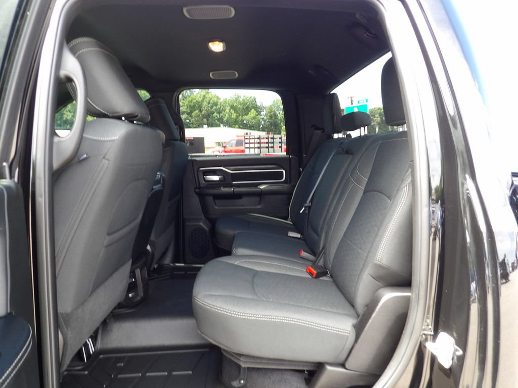 Used 2026 RAM 2500 Big Horn AWD/4WD image 33
