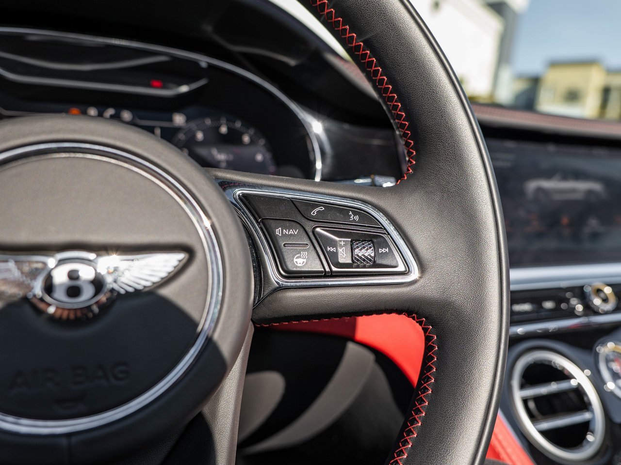 Used 2023 Bentley Continental GT Mulliner image 15