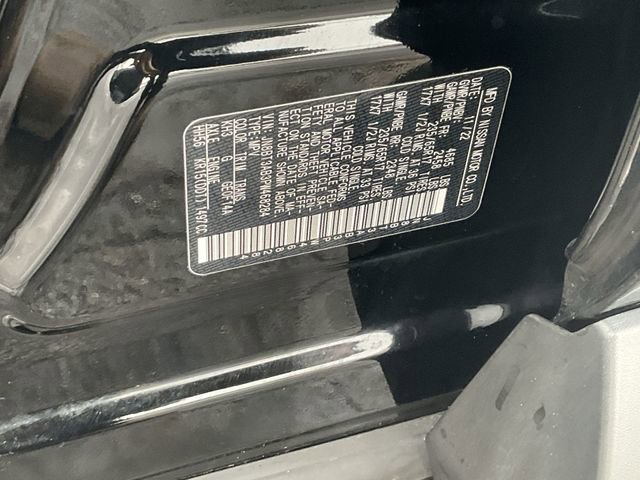 Used 2023 Nissan Rogue S image 36