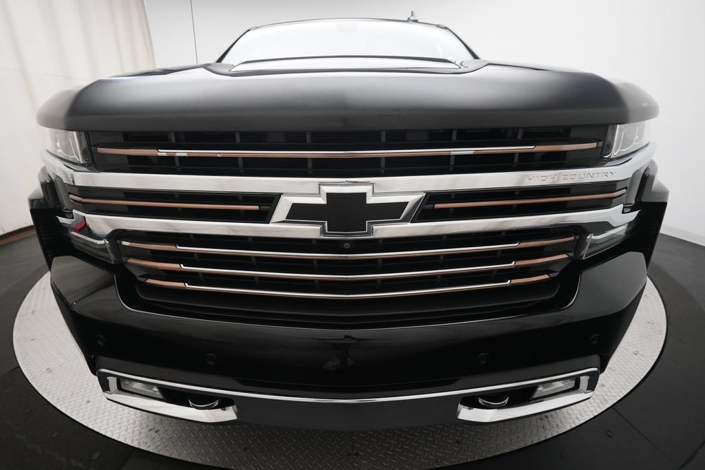 Used 2021 Chevrolet Silverado 1500 High Country w/ Technology Package AWD/4WD image 21